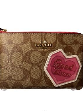 Coach Signature Wristlet with Pink Heart Patch NWT
